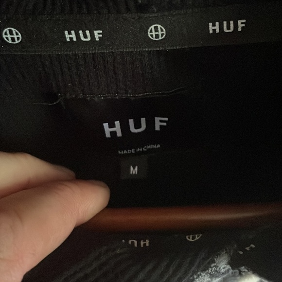Hooded button up by HUF - Picture 2 of 3